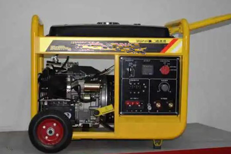 汽油發(fā)電機(jī)租賃一天多少錢?不要租虧了!