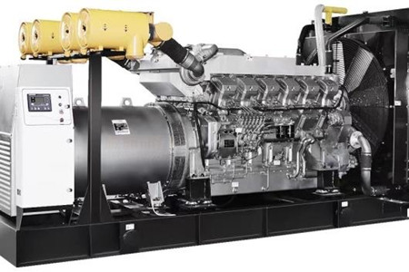 三菱發(fā)電機(jī)組油壓過低該如何處理?